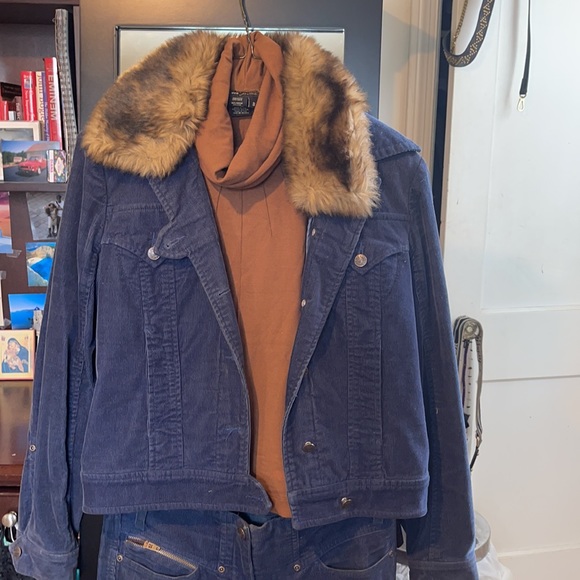 BCBG 3 piece set - Picture 3 of 6